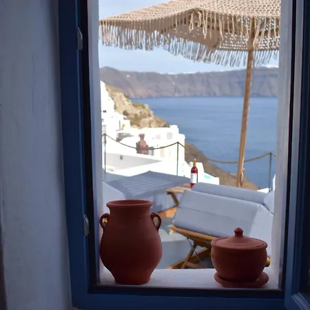 Oinos Luxury Caldera Villa Oia